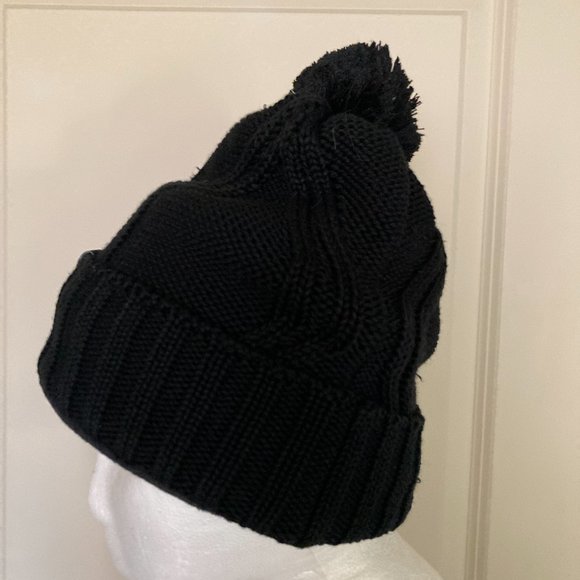 NIKE GOLF LADIES CHUNKY CABLE KNIT BEANIE- BLACK - Picture 3 of 7